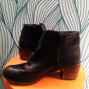 Diba Black Ankle Booties